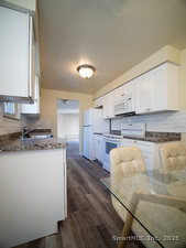 Homes for sale in Stratford, CT | 79 River Bend Rd #B, Stratford, CT 06614 | MLS# 24141880