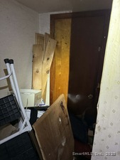 Homes for sale in Bozrah, CT | 6 Elaine St, Bozrah, CT 06334 | MLS# 24141927