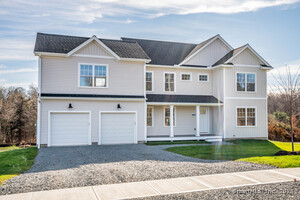 Homes for sale in Berlin, CT | 975 High Rd, Berlin, CT 06037 | MLS# 24141996