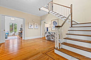 Homes for sale in Ridgefield, CT | 40 Hull Pl, Ridgefield, CT 06877 | MLS# 24140211