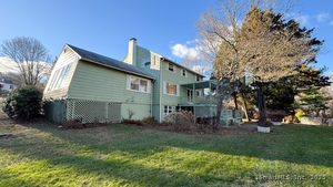 Homes for sale in Hampton, CT | 338 Main St, Hampton, CT 06247 | MLS# 24141901