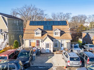 Homes for sale in Branford, CT | 21 Brainerd Rd, Branford, CT 06405 | MLS# 24142041