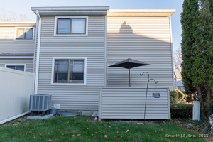 Homes for sale in Derby, CT | 238 Shagbark Dr #238, Derby, CT 06418 | MLS# 24141881