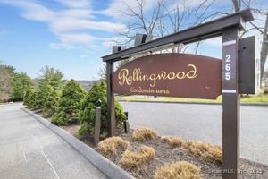 Homes for sale in Brookfield, CT | 20 Chatham Ct #20, Brookfield, CT 06804 | MLS# 24142068