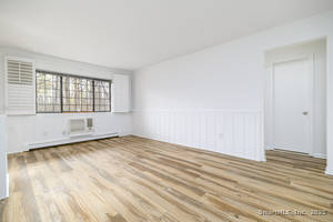 Homes for sale in Brookfield, CT | 20 Chatham Ct #20, Brookfield, CT 06804 | MLS# 24142068