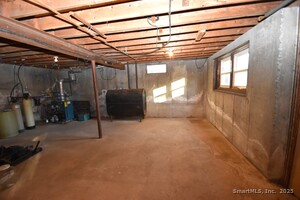 Homes for sale in Colchester, CT | 28 Hickory Rd, Colchester, CT 06415 | MLS# 24142102