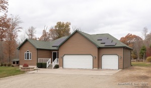 Homes for sale in Canterbury, CT | 63 Buck Hill Rd, Canterbury, CT 06331 | MLS# 24141893