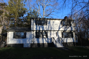 Homes for sale in Granby, CT | 26 Loomis St, Granby, CT 06060 | MLS# 24142108