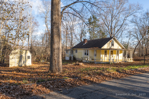 Homes for sale in East Haddam, CT | 38 Briarcliffe Rd, East Haddam, CT 06415 | MLS# 24141980