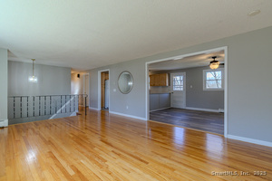 Homes for sale in South Windsor, CT | 31 Wendy Dr, South Windsor, CT 06074 | MLS# 24141758