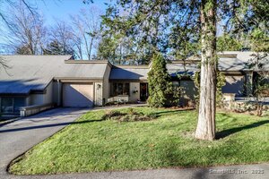 Homes for sale in Southbury, CT | 25 Heritage Crst #C, Southbury, CT 06488 | MLS# 24140617