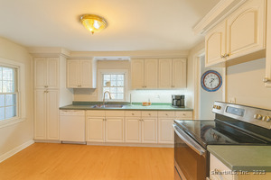 Homes for sale in Windsor, CT | 118 Maple Ave, Windsor, CT 06095 | MLS# 24132183