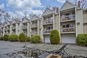 Homes for sale in Enfield, CT | 18 Cranberry Holw #18, Enfield, CT 06082 | MLS# 24142112