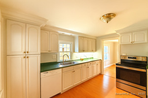 Homes for sale in Windsor, CT | 118 Maple Ave, Windsor, CT 06095 | MLS# 24132183