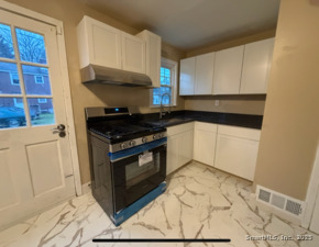 Homes for sale in Manchester, CT | 4 Tyler Cir, Manchester, CT 06040 | MLS# 24142198