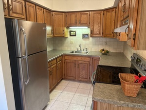 Homes for sale in Branford, CT | 25 Florence Rd #71, Branford, CT 06405 | MLS# 24142170