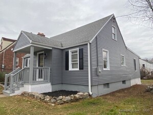 Homes for sale in Hartford, CT | 452 Broadview Ter, Hartford, CT 06106 | MLS# 24142212