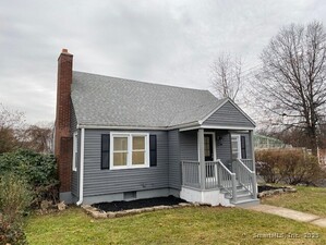 Homes for sale in Hartford, CT | 452 Broadview Ter, Hartford, CT 06106 | MLS# 24142212