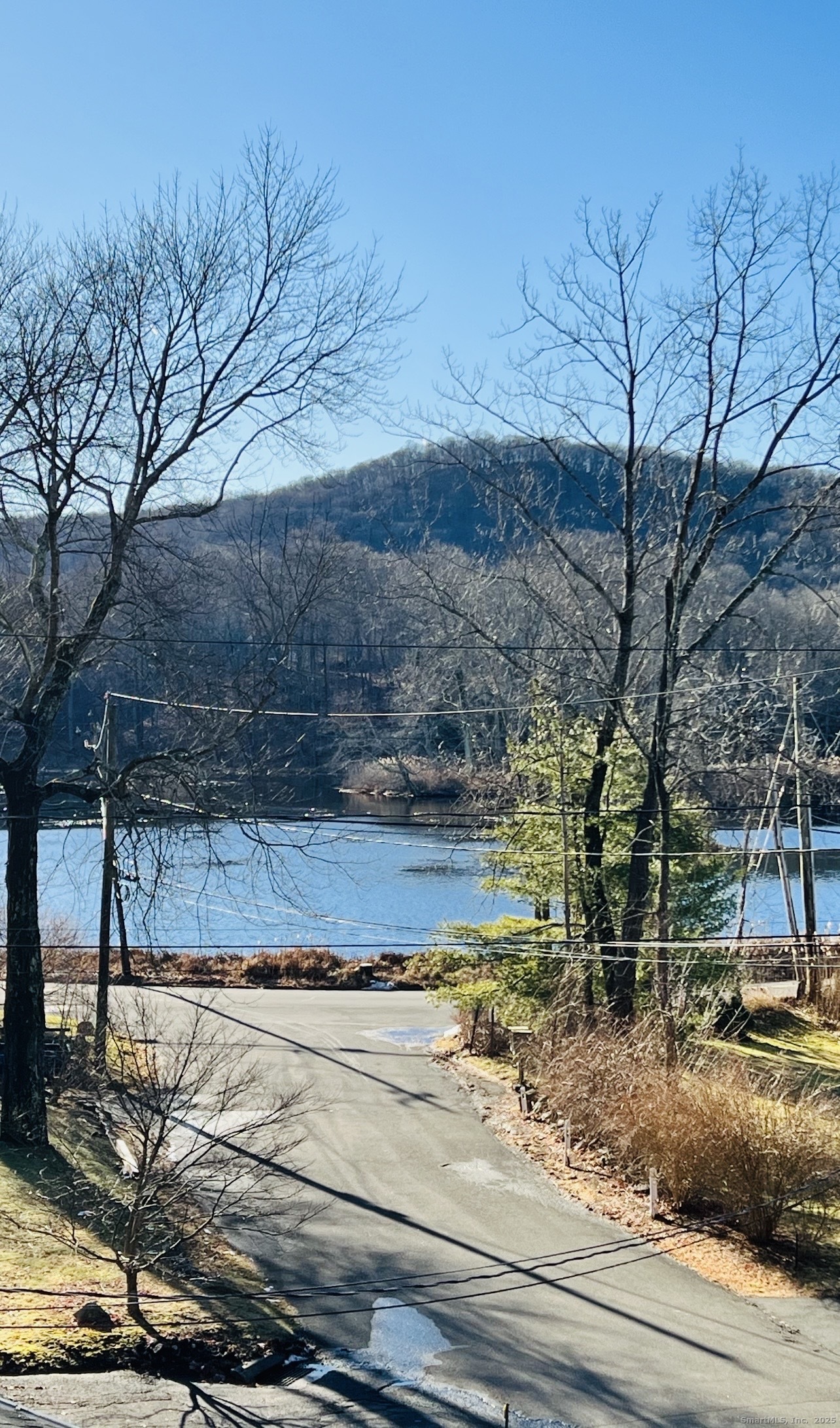 Homes for sale in Ridgefield, CT | 8 Rustic Rd, Ridgefield, CT 06877 | MLS# 24141295