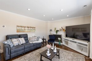 Homes for sale in Middletown, CT | 95 Training Hill Rd, Middletown, CT 06457 | MLS# 24142311