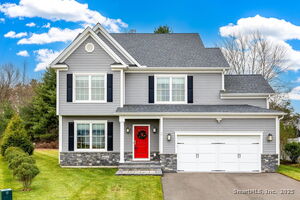 Homes for sale in Plainville, CT | 48 Sandstone Rd #48, Plainville, CT 06062 | MLS# 24140570