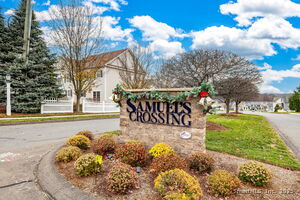 Homes for sale in Plainville, CT | 48 Sandstone Rd #48, Plainville, CT 06062 | MLS# 24140570