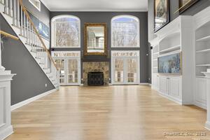 Homes for sale in Branford, CT | 13 Pond View Ter, Branford, CT 06405 | MLS# 24128602