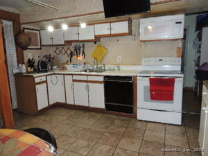 Homes for sale in Meriden, CT | 201 Colony St, Meriden, CT 06451 | MLS# 24142322