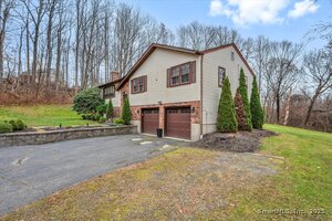 Homes for sale in Plymouth, CT | 18 Tumblebrook Rd, Plymouth, CT 06786 | MLS# 24142313