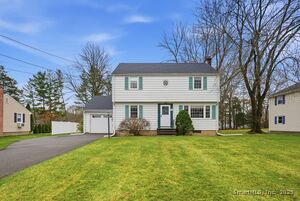 Homes for sale in Wethersfield, CT | 215 Pine Ln, Wethersfield, CT 06109 | MLS# 24142238