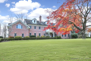 Homes for sale in Stamford, CT | 49 Pinner Ln, Stamford, CT 06903 | MLS# 24142345