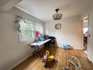 Homes for sale in Danbury, CT | 20 Oak Ridge Gate, Danbury, CT 06810 | MLS# 24142197