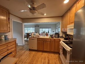 Homes for sale in Danbury, CT | 20 Oak Ridge Gate, Danbury, CT 06810 | MLS# 24142197