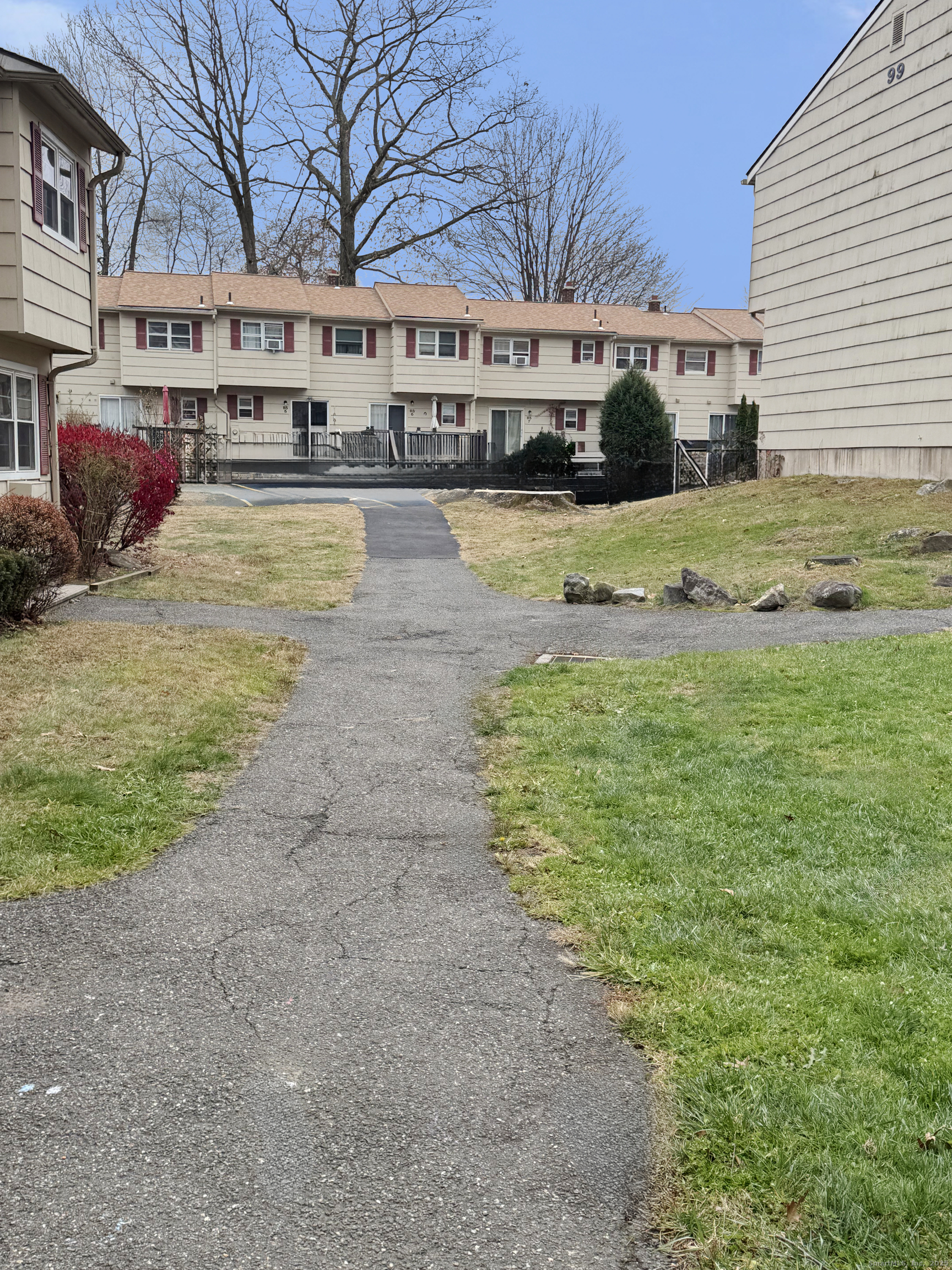 Photo 19 of 101 Ridge Road, Naugatuck, CT