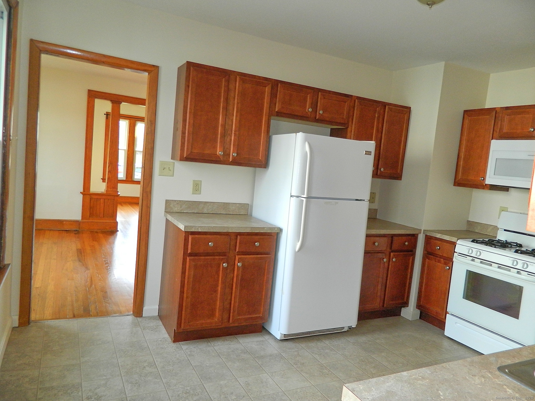 191 Bradley Avenue photo 7