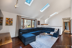 Homes for sale in Hamden, CT | 170 Laura Rd, Hamden, CT 06514 | MLS# 24142389