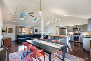 Homes for sale in Hamden, CT | 170 Laura Rd, Hamden, CT 06514 | MLS# 24142389