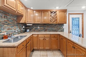 Homes for sale in Wethersfield, CT | 57 Concord Cir, Wethersfield, CT 06109 | MLS# 24142416