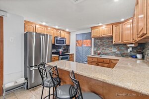 Homes for sale in Wethersfield, CT | 57 Concord Cir, Wethersfield, CT 06109 | MLS# 24142416