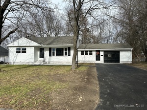 Homes for sale in Enfield, CT | 9 Eleanor Rd, Enfield, CT 06082 | MLS# 24142336