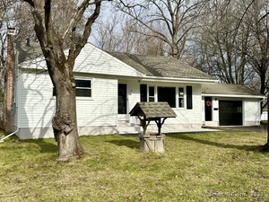 Homes for sale in Enfield, CT | 9 Eleanor Rd, Enfield, CT 06082 | MLS# 24142336