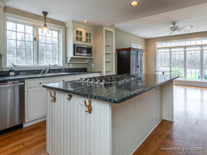 Homes for sale in Bridgewater, CT | 6 Sarah Sanford Rd W, Bridgewater, CT 06752 | MLS# 24141348