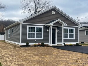 Homes for sale in Bristol, CT | 140 Lake Ave, Bristol, CT 06010 | MLS# 24142442