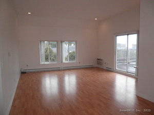 Homes for sale in Danbury, CT | 73 Park Ave #504, Danbury, CT 06810 | MLS# 24142449