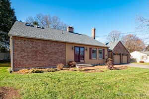 Homes for sale in Cheshire, CT | 975 Wolf Hill Rd, Cheshire, CT 06410 | MLS# 24140877