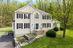 Homes for sale in Newtown, CT | 23 Fawnwood Rd, Newtown, CT 06482 | MLS# 24142468