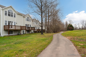 Homes for sale in Wallingford, CT | 14 Saint Andrews Cir #6, Wallingford, CT 06492 | MLS# 24141195