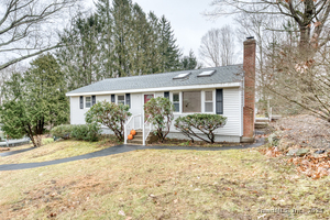 Homes for sale in Columbia, CT | 2 Doubleday Rd, Columbia, CT 06237 | MLS# 24142099