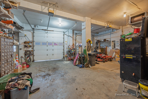 Homes for sale in Oxford, CT | 57 Pope Rd, Oxford, CT 06478 | MLS# 24139311