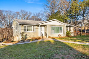 Homes for sale in Seymour, CT | 9 Omar St, Seymour, CT 06483 | MLS# 24142496